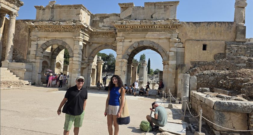 Premium Full-Day Ephesus Experience from Izmir