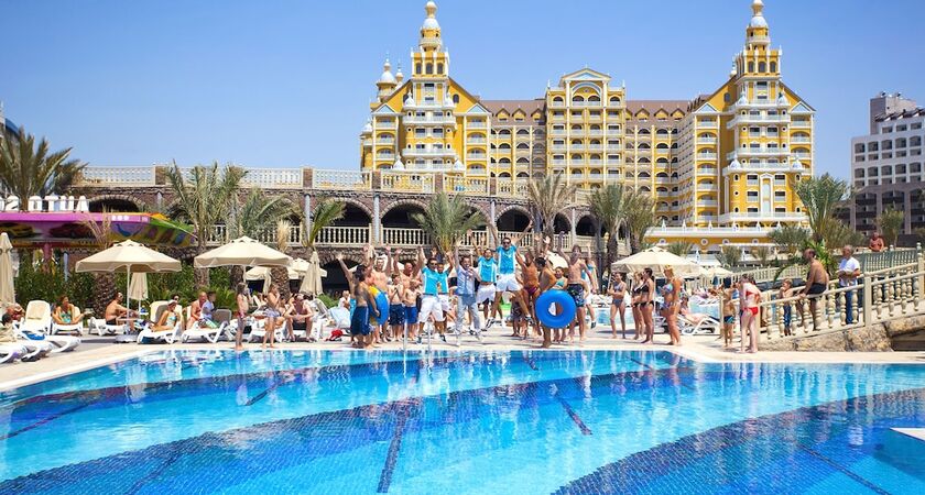 Royal Holiday Palace- All Inclusive
