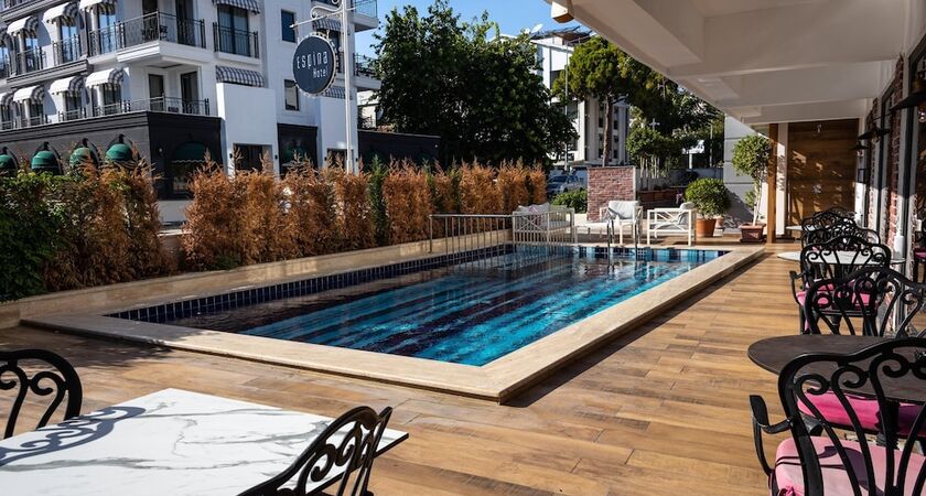 Espina Hotel