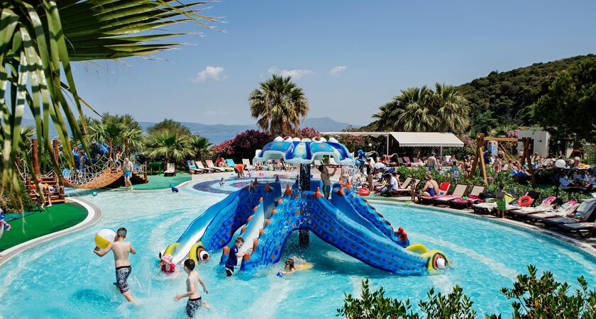 PİNE BAY HOLİDAY RESORT HOTEL