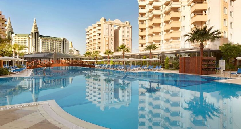 Ramada Resort by Wyndham Lara