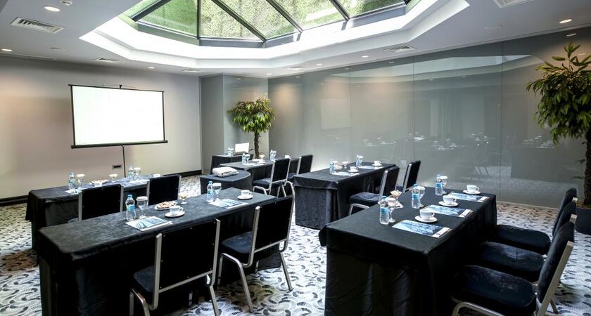 Smart Hotel İzmir