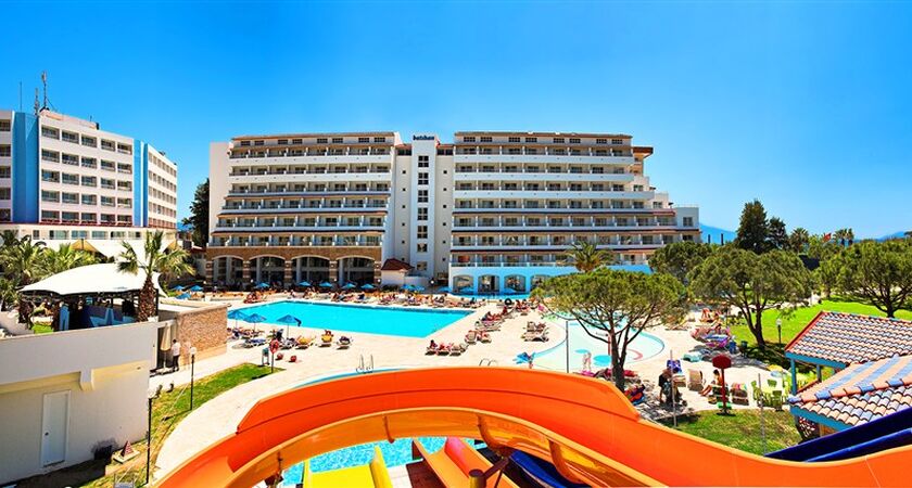 Batıhan Beach Resort hotel