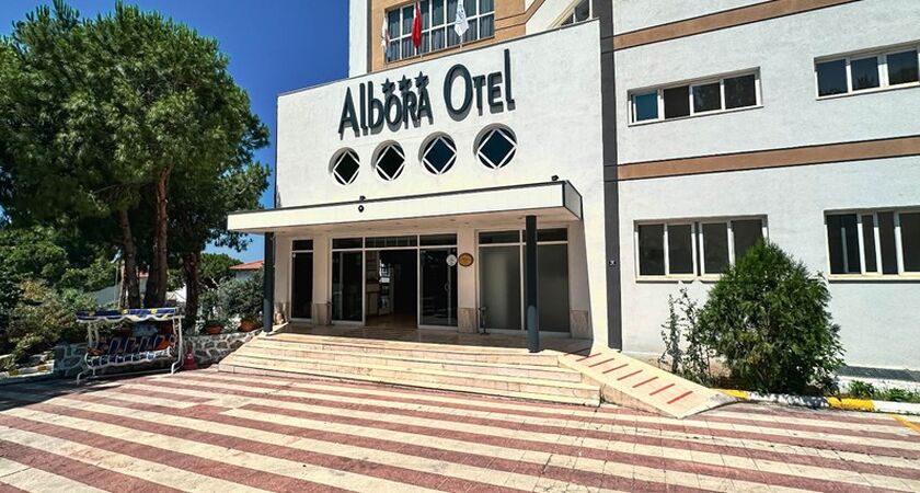 Albora Hotel