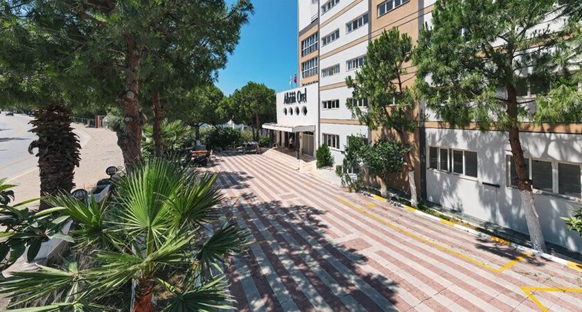 Albora Hotel