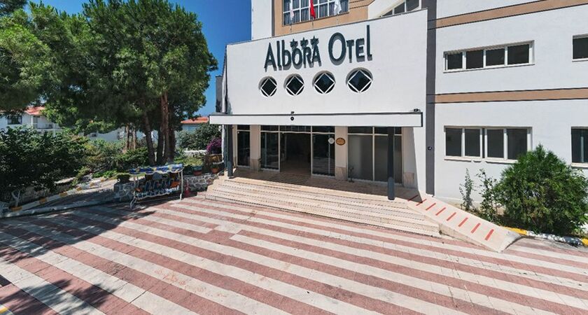 Albora Hotel
