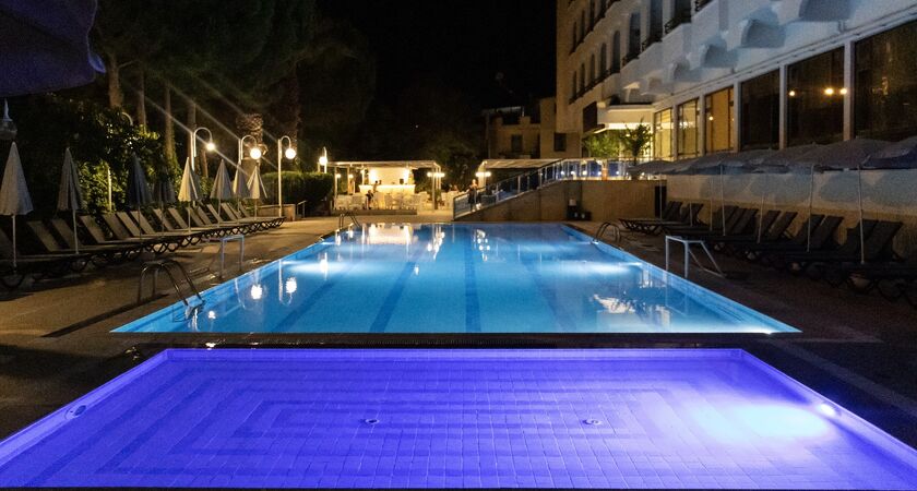 Cashmere Hotel