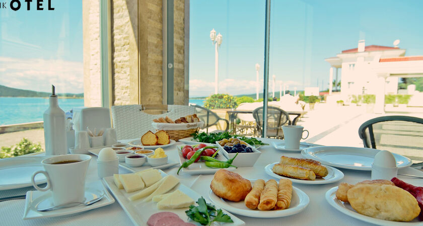 Cunda Kıvrak Hotel