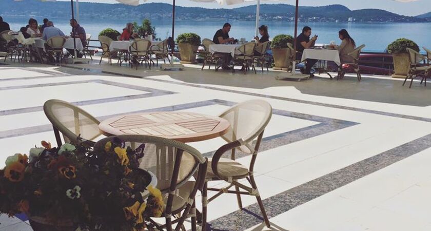 Cunda Kıvrak Hotel