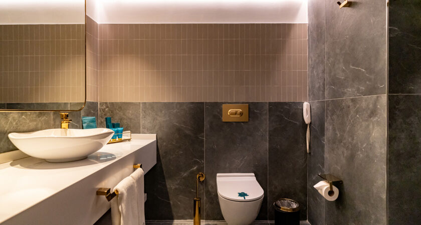 Qlusıve Hotel