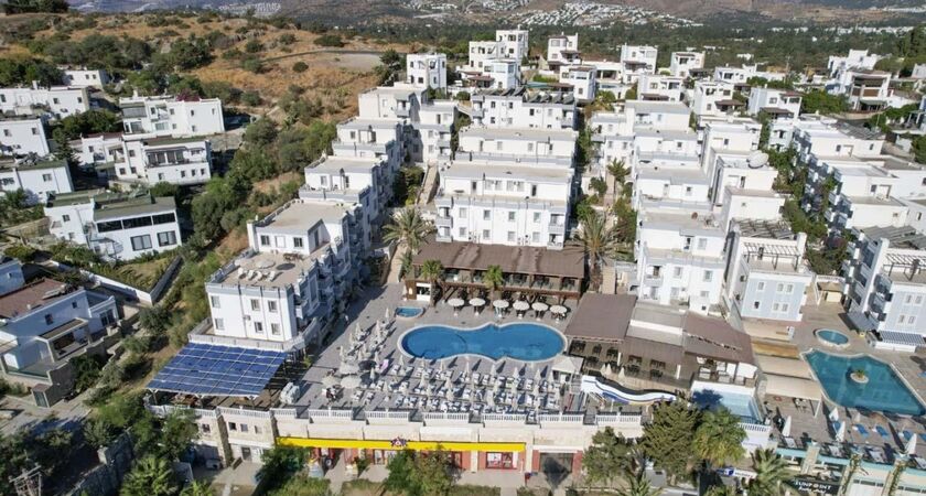 Smart Holiday Hotel