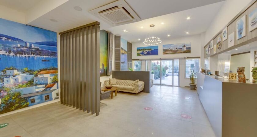 Smart Holiday Hotel