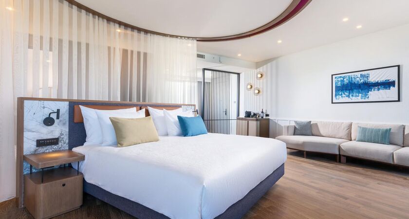 Anda Barut Collection