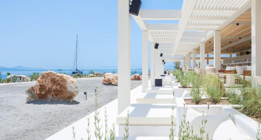 Anda Barut Collection