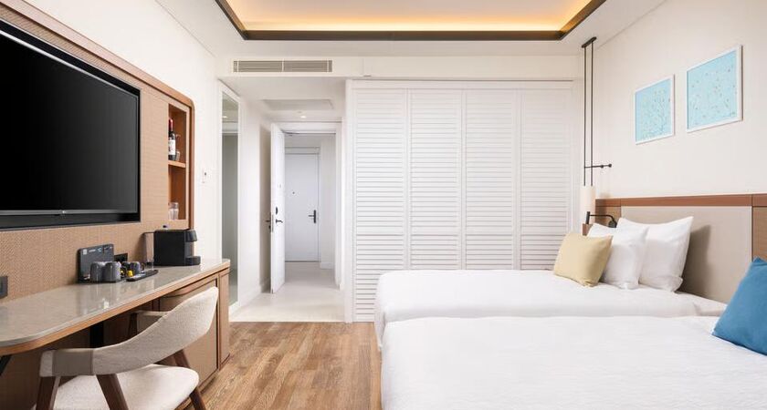 Anda Barut Collection