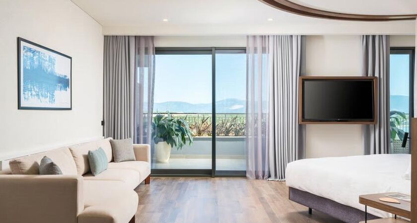Anda Barut Collection