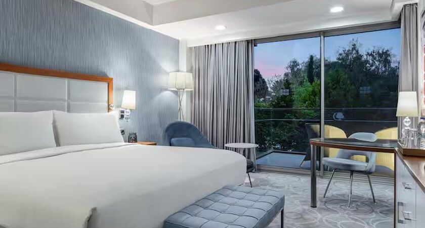 DoubleTree By Hilton Kuşadası