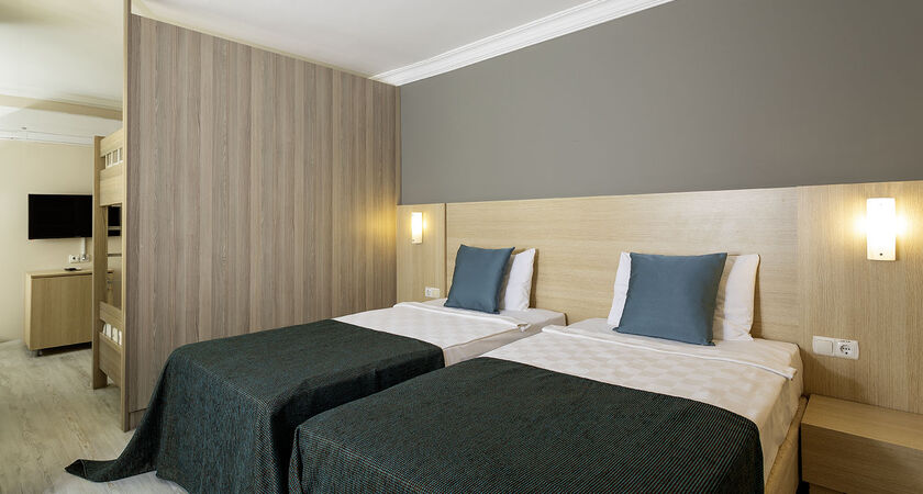 Sealight Family Club