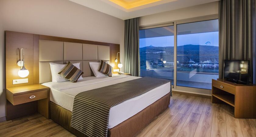 Palm Wimgs Ephesus Beach Resort