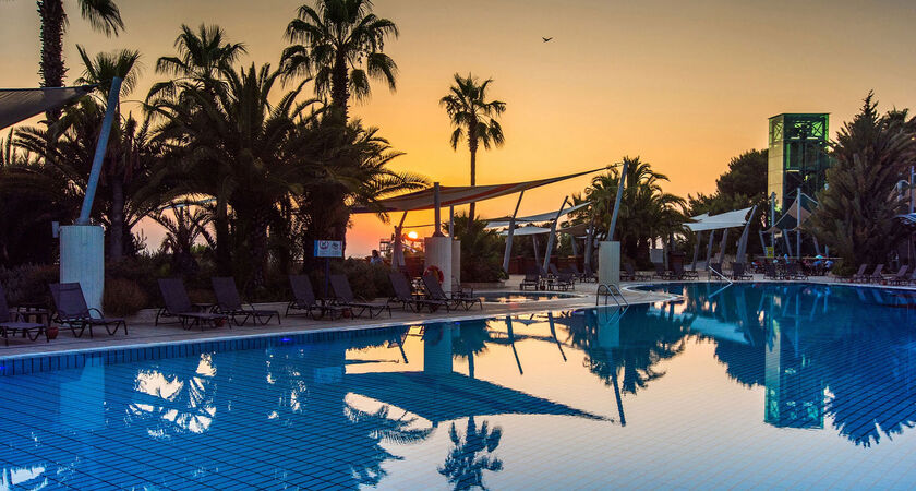 Pine Bay Holiday Resort