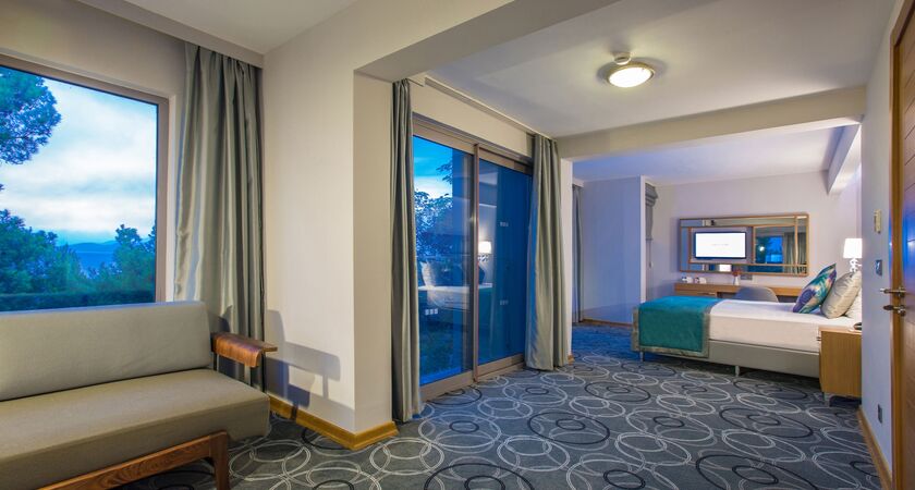 Pine Bay Holiday Resort