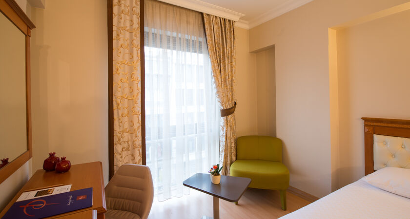 Hotel Prestige Old City