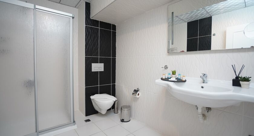 Aurasia Seaside Hotel