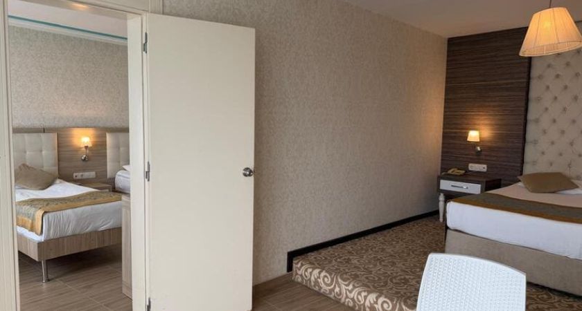 Cender Hotel