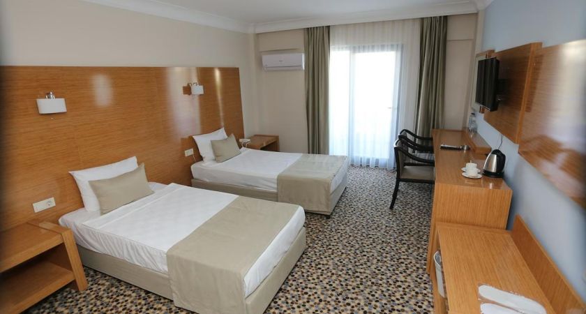 Ada Newday Resort Hotel