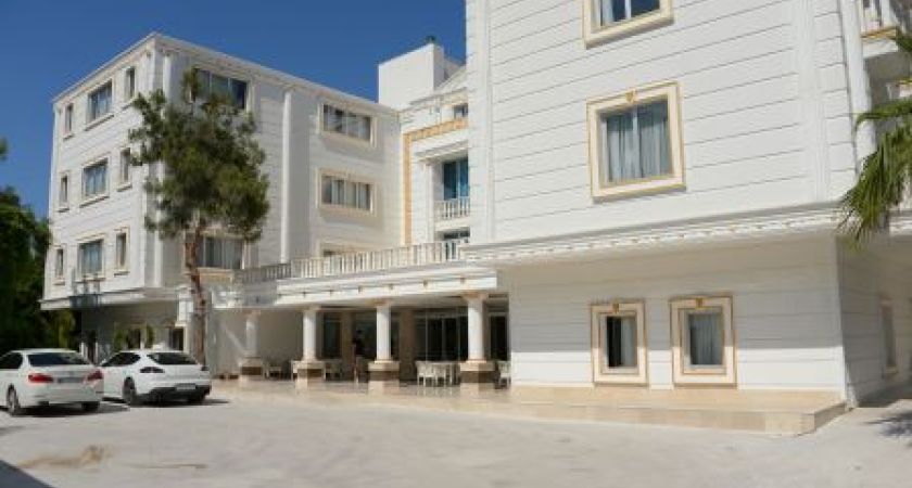 Sl La Perla Hotel