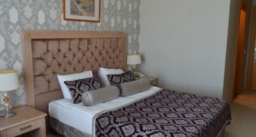 Sl La Perla Hotel