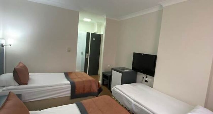 Dafne Hotel