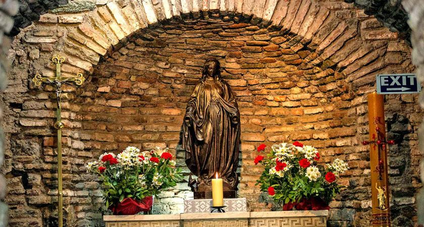 Premium Full-Day Ephesus Experience from Kusadasi