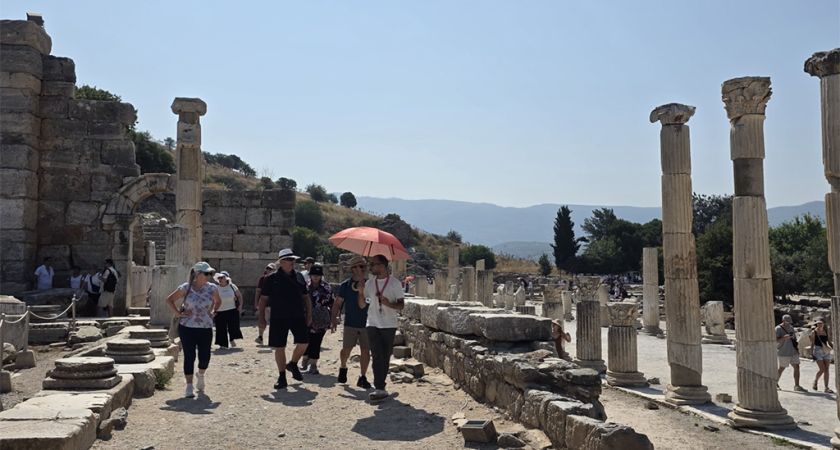 Premium Full-Day Ephesus Experience from Kusadasi